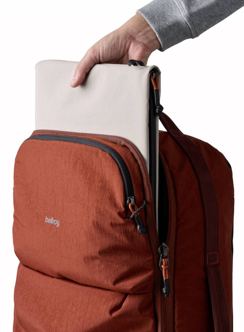 Torba kabinowa na kółkach Bellroy Lite Carry-On - clay