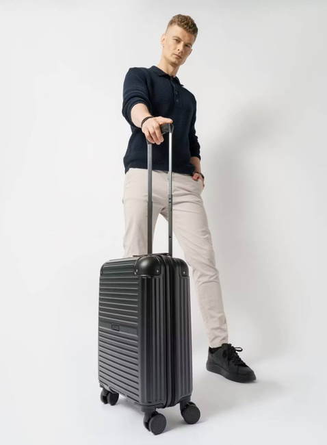 Walizka kabinowa Puccini Dallas - czarny