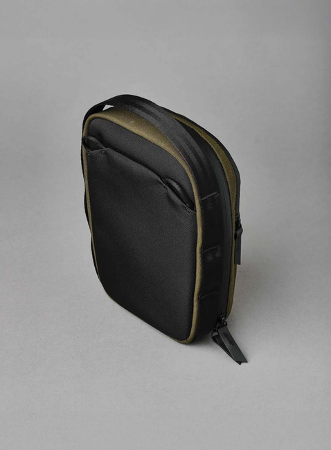 Torba crossbody Alpaka Metro Sling V2 Axoflux - army green