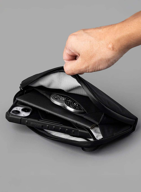 Organizer ma elektronikę Alpaka Flight Pouch - black