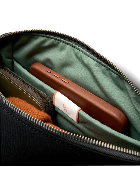 Torba na ramię Bellroy Classic Sling 7 l - black