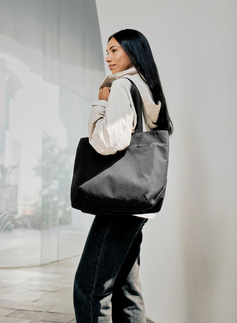 Torba miejska na zakupy Alpaka Elements Tote Medium - black / grey