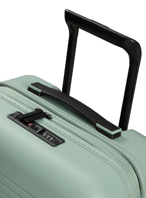 Walizka kabinowa American Tourister Novastream - nomad green