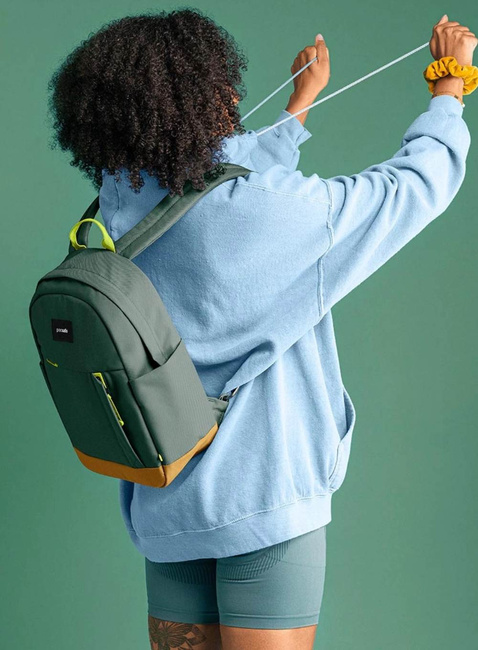Antykradzieżowy plecak Pacsafe Go 15 l Anti-Theft - spruce green