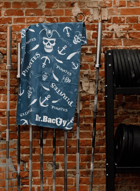 Ręcznik antybakteryjny sportowy XL Dr. Bacty - piraci