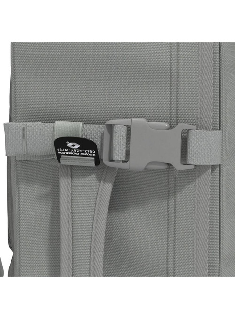 Plecak 2w1 podręczny miejski CabinZero Military 28 l - frosty morning