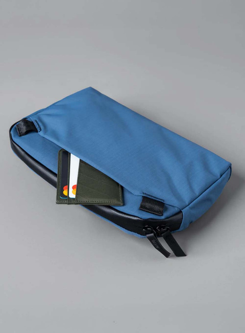 Torba saszetka na ramię Alpaka Flight Sling 2 l - blue