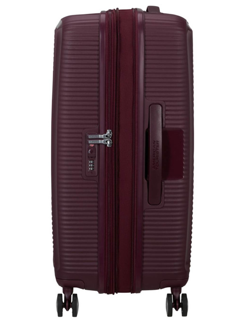 Walizka średnia American Tourister Soundbox EXP - wild cherry