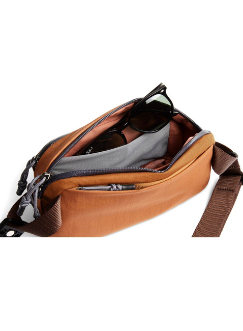 Torba biodrowa Bellroy Venture Ready Sling 2,5 l - bronze