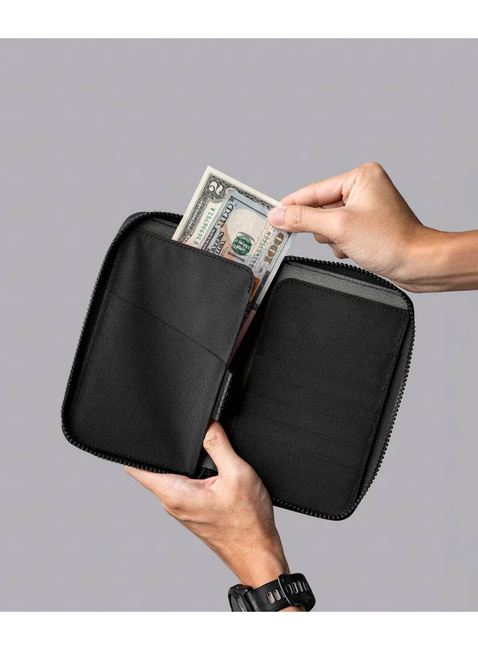 Portfel paszportówka Alpaka Zip Passport Wallet - black