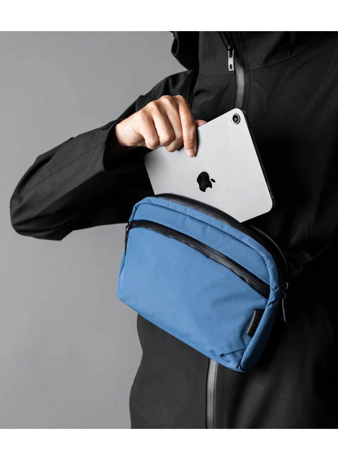 Torba saszetka na ramię Alpaka Flight Sling 2 l Axoflux - blue