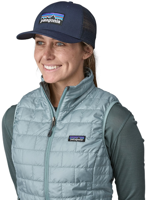 Czapka z daszkiem Patagonia P-6 Logo Trucker Hat - new navy