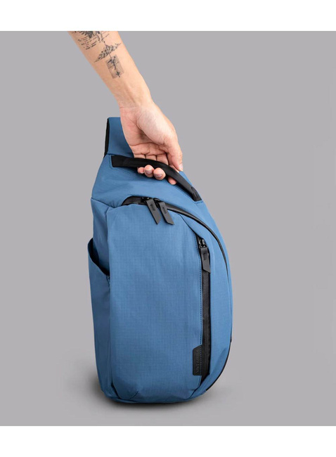 Plecak na jedno ramię Alpaka Metro Crossbody Left Shoulder Axoflux - blue