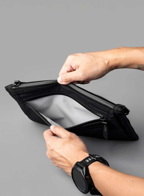 Torba saszetka na ramię Alpaka Zip Pouch Max V2 - black