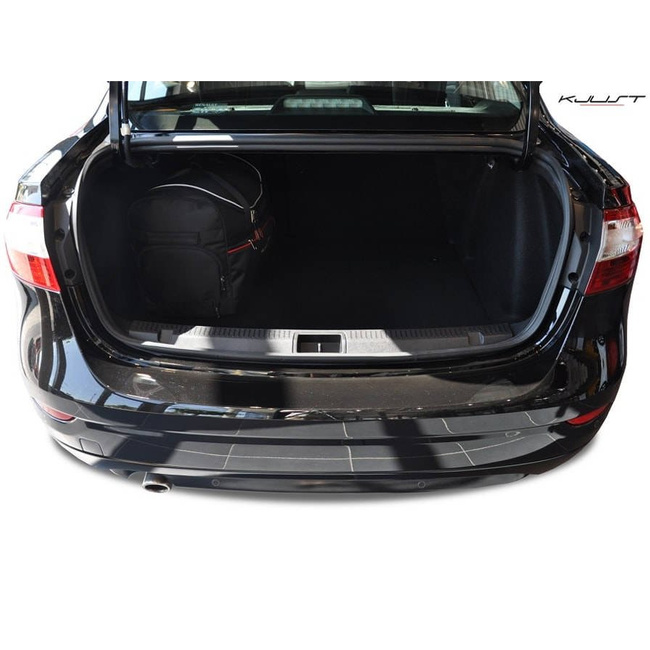 RENAULT FLUENCE LIMOUSINE 2009-2016 TORBY DO BAGAŻNIKA 5 SZT