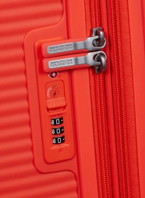 Walizka średnia American Tourister Soundbox EXP - neon orange