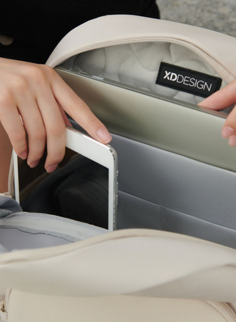 Plecak miejski antykradzieżowy XD Design Soft Daypack - grey