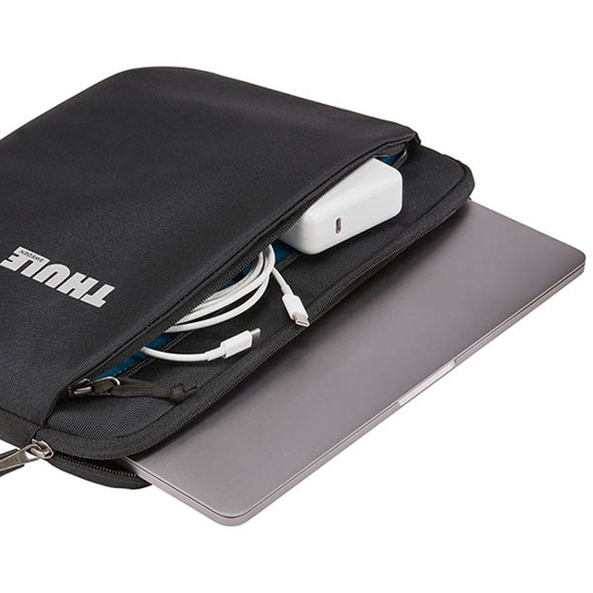 Pokrowiec Thule Subterra Sleeve 13" - black