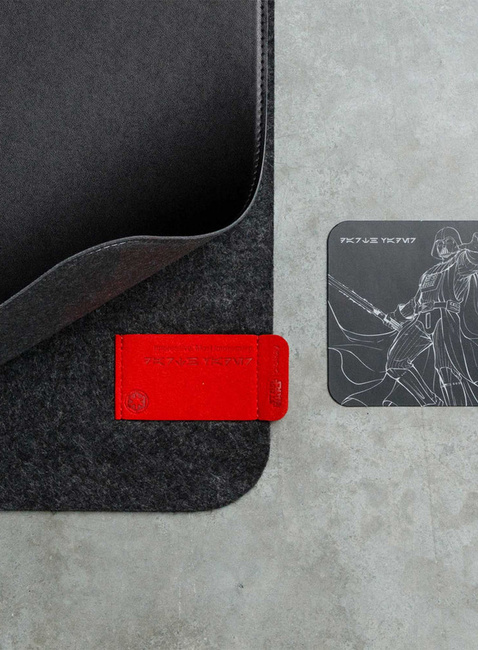 Mata na biurko Orbitkey Star Wars™ Medium Desk Mat - Darth Vader™