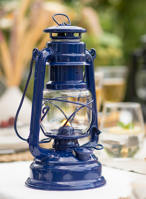 Lampa naftowa Feuerhand Hurricane Baby Special 276 - cobalt blue