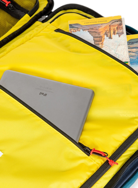 Torba / plecak na kółkach Topo Designs Global Travel Bag Roller - stone blue / forest