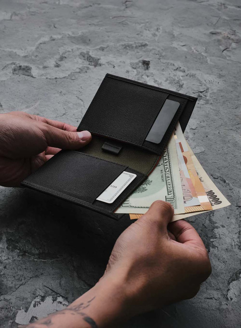 Portfel codzienny Alpaka ARK Bifold Cash Wallet Axoflux - black