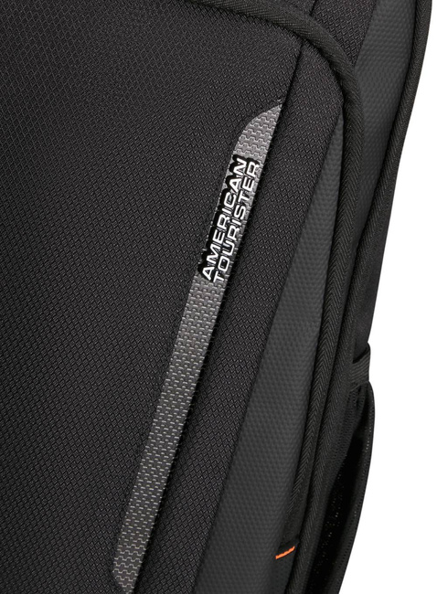 Plecak kabinowy American Tourister Wanderlite S/M Backpack 15,6"  - shadow black
