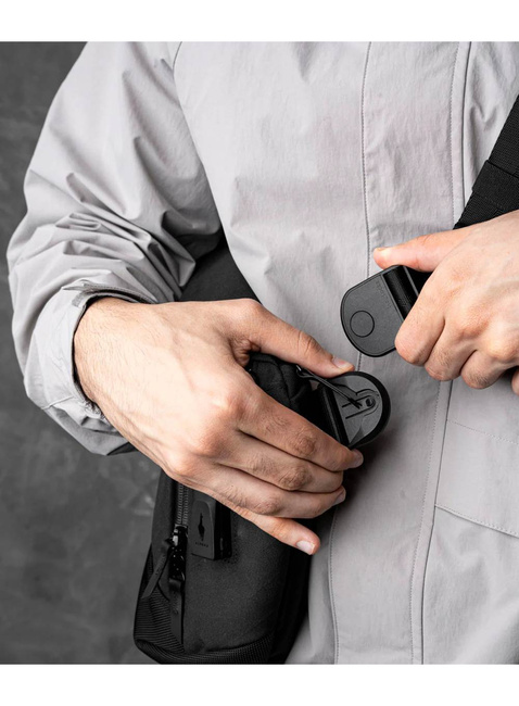 Torba crossbody Alpaka Bravo Sling Max V2 Axogrid - black