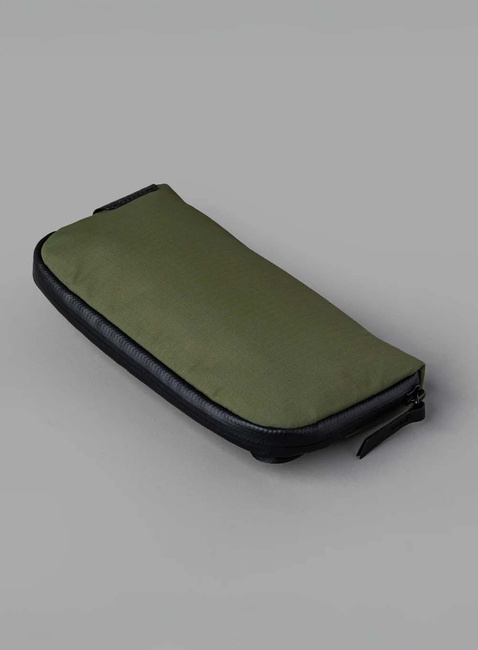 Organizer na elektronikę Alpaka Flight Pouch - green
