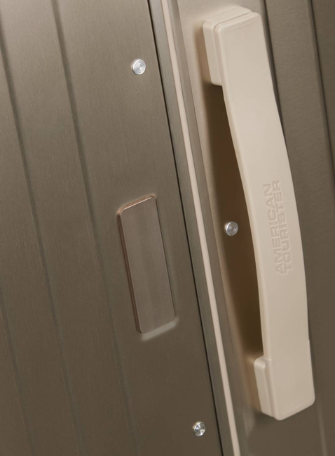 Walizka średnia American Tourister Soundbox Alu - bronze