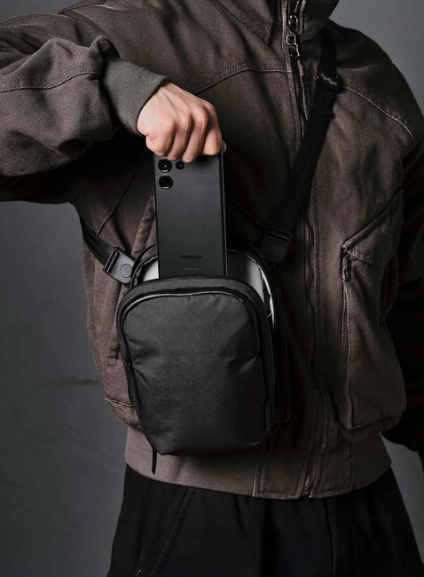 Torba crossbody Alpaka Metro Sling V2 Axoflux - black