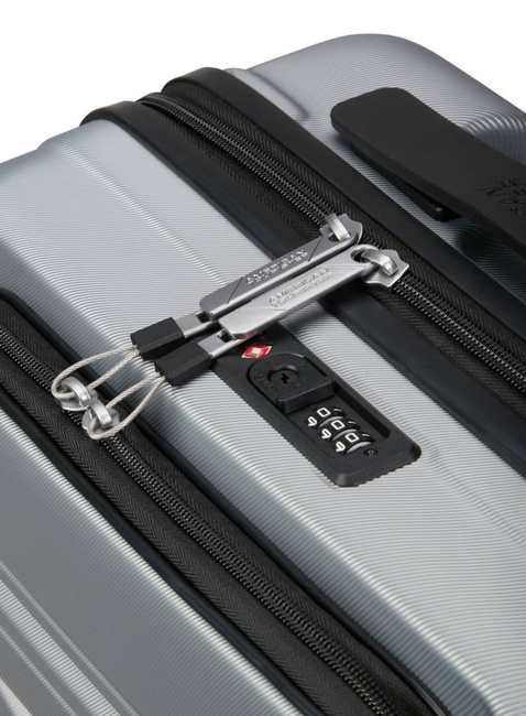 Walizka kabinowa American Tourister Flashline Frontloader - sky silver