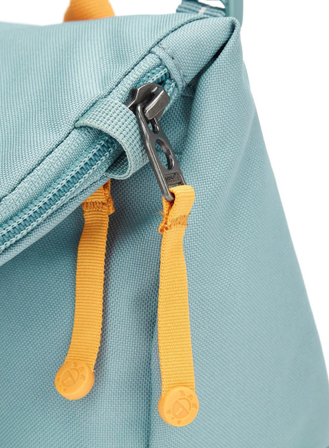 Torba antykradzieżowa z klapą Pacsafe GO Saddle Crossbody - fresh mint