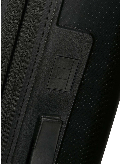 Walizka duża American Tourister DashPop EXP - true black