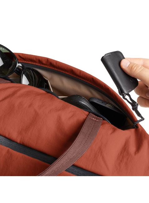 Torba miejska podróżna Bellroy Lite Duffel Bag - clay