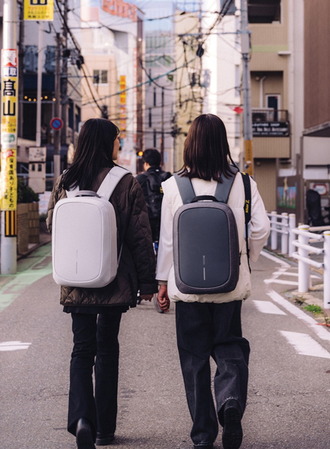 Plecak antykradzieżowy XD Design Bobby Edge - off white