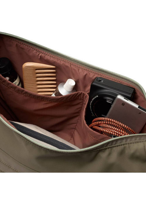 Torba na ramię Bellroy Laneway Crescent Bag 7 l - sea kelp