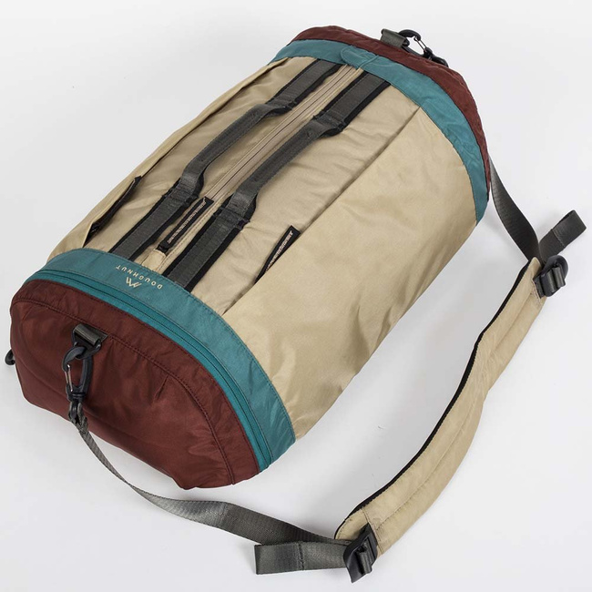 Plecak miejski Brisk Doughnut 30 l - black / neon