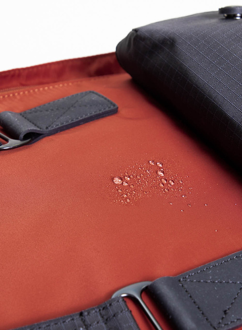 Plecak Doughnut Macaroon L Gamescape Series - blood orange