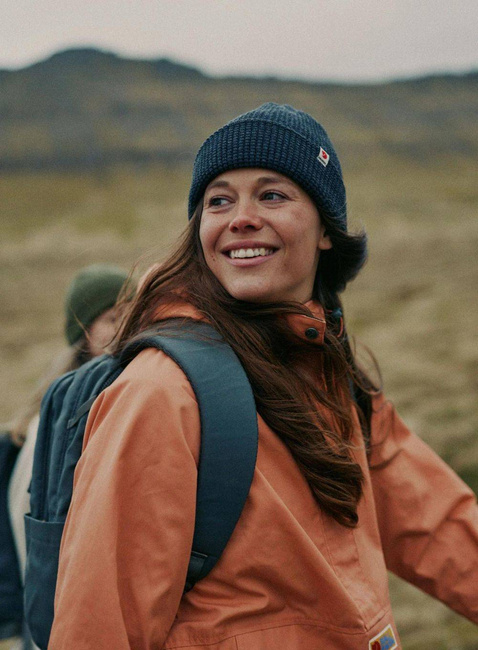 Czapka dzianinowa Fjallraven Tab Hat - dark navy