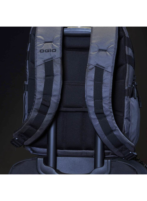 Plecak miejski Ogio Axle DNA - black