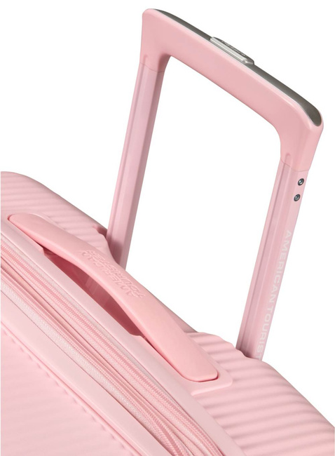 Walizka średnia American Tourister Soundbox EXP - pastel pink
