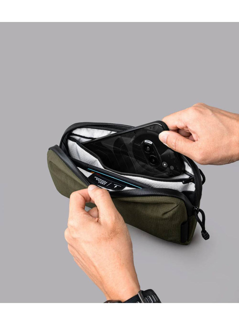 Organizer na elektronikę Alpaka Flight Pouch Pro Axoflux - green