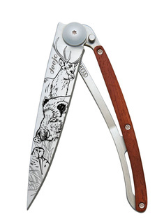 Nóż składany Deejo Pocket Knife Coral Wood - hunting scene