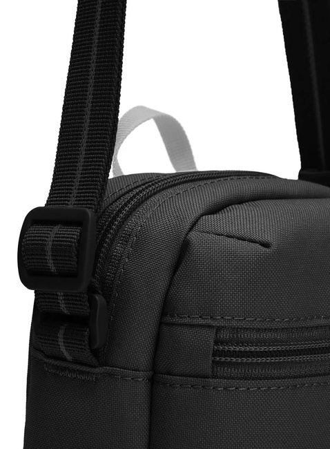 Torebka antykradzieżowa Pacsafe GO Micro Crossbody - jet black
