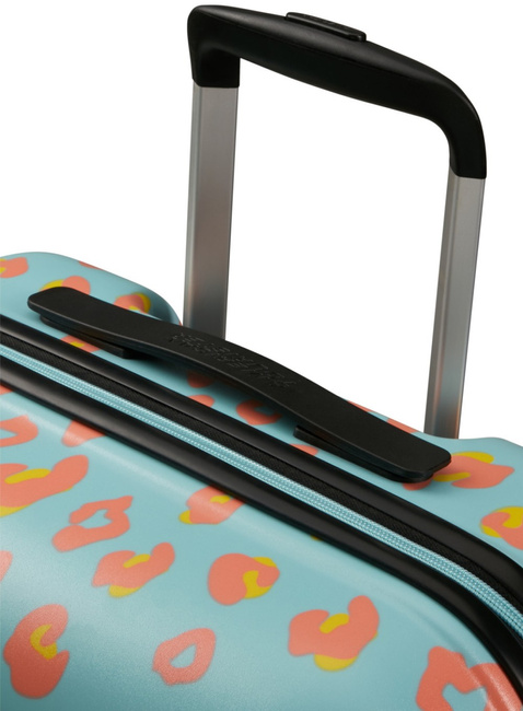 Walizka duża American Tourister Wavebreaker Disney - Minnie pastel dot