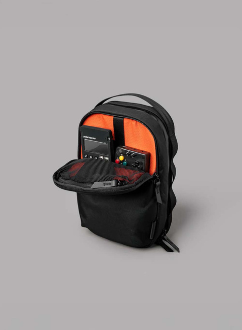 Torba crossbody Alpaka Metro Sling Max X-Pac® - black