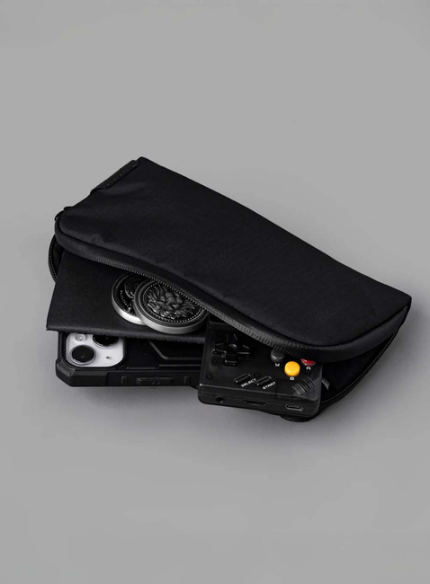 Organizer ma elektronikę Alpaka Flight Pouch - black