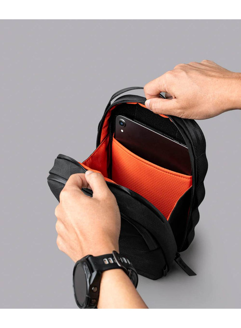 Torba crossbody Alpaka Metro Sling Max Axogrid - black