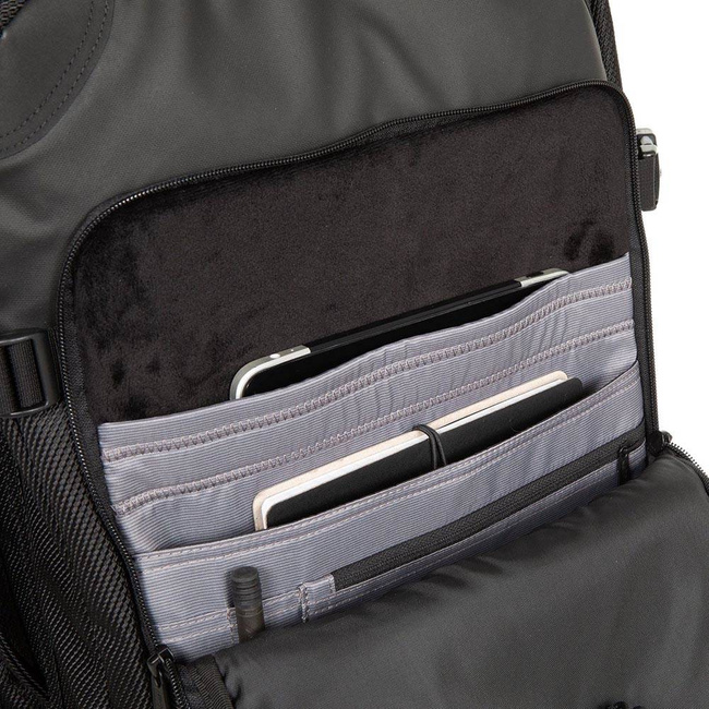 Podręczna torba / plecak Eastpak Tranzpack CNNCT - cnnct coat